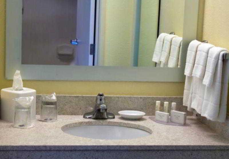 Springhill Suites By Marriott לאוטון מראה חיצוני תמונה