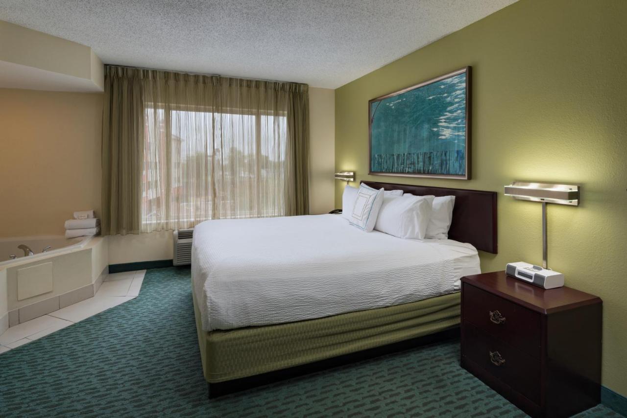 Springhill Suites By Marriott לאוטון מראה חיצוני תמונה